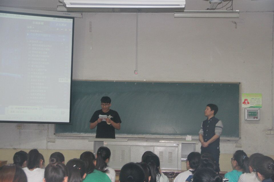 学生代表分享心得